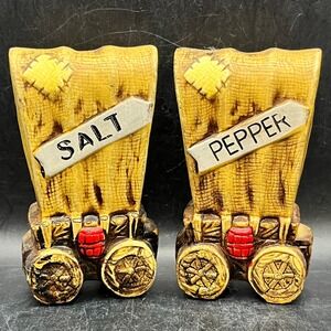 Vtg Covered Wagon Salt & Pepper Shakers Set Western Pioneer Decor Tan 4" Lg